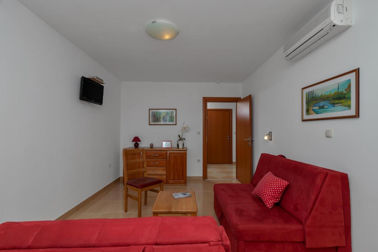 Villa Juric 2 Baska Voda Exterior photo